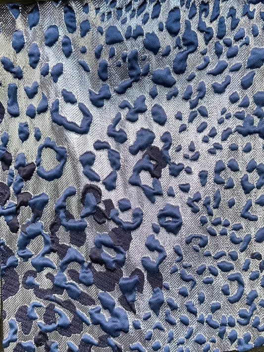 Textured Leopard Pattern Jacquard