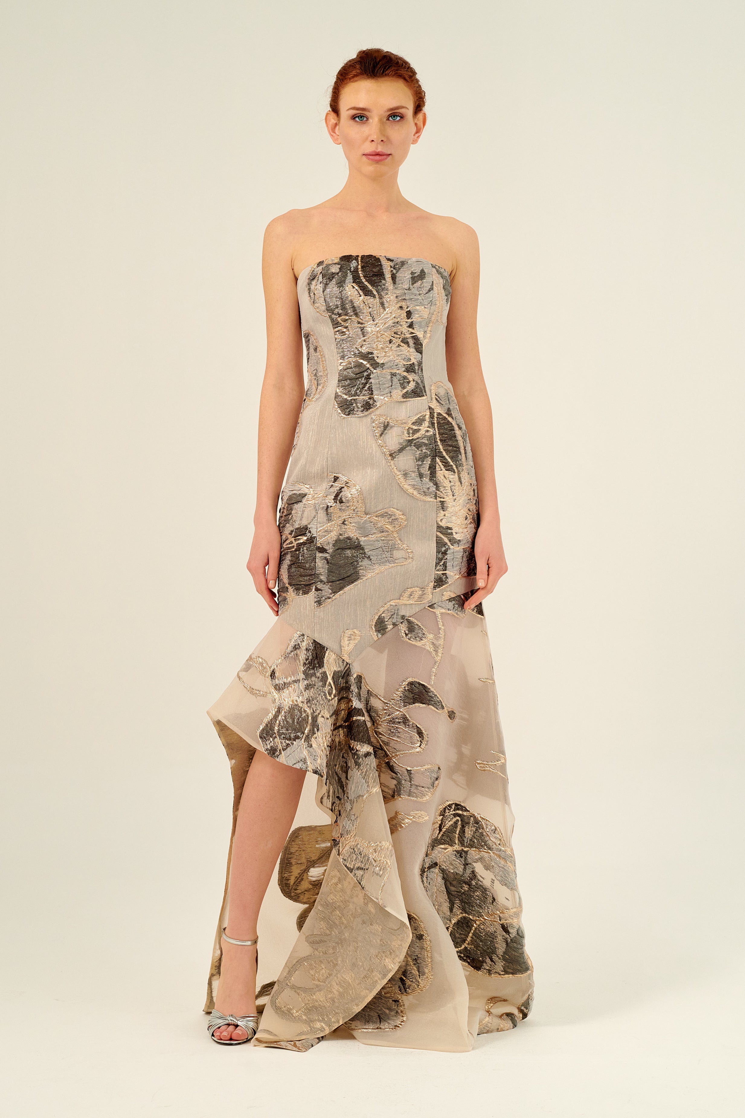 Ruffed Skirt Strapless Fitted Silhouette Gown John Paul Ataker Ruffed Skirt Strapless Fitted Silhouette Gown John Paul Ataker