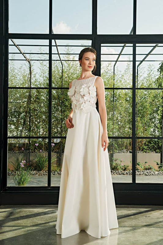 3D Flower and Pleat Organza Detailed Taffeta Long Dress