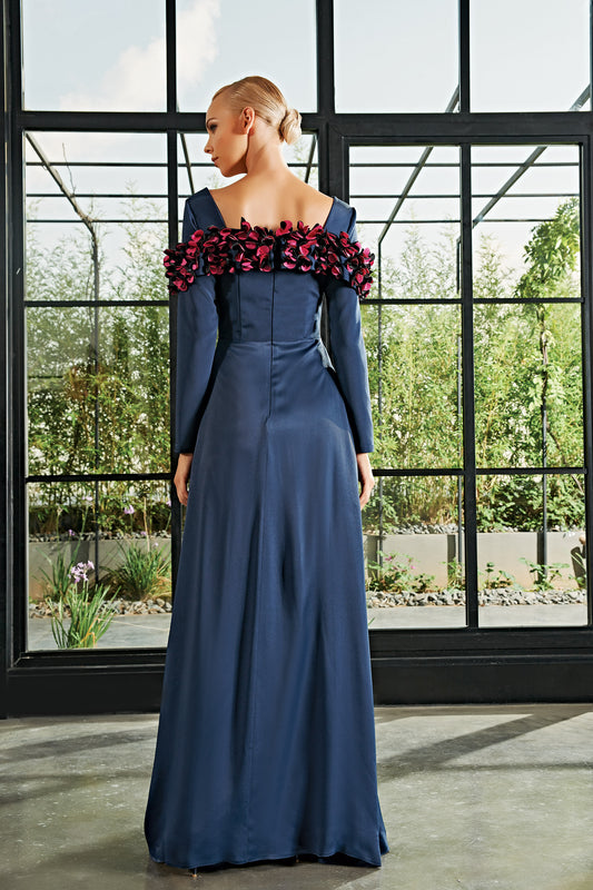 3D Flower Detailed Long Dress