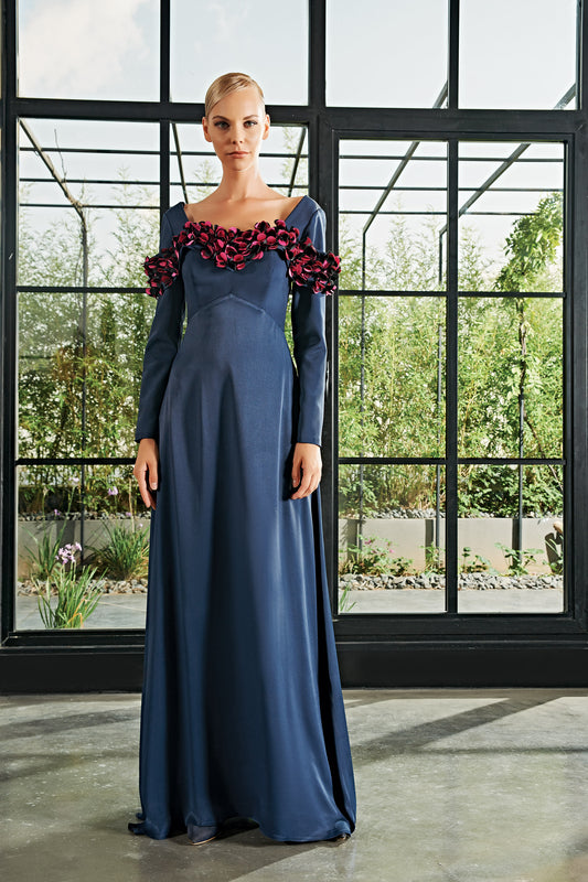 3D Flower Detailed Long Dress