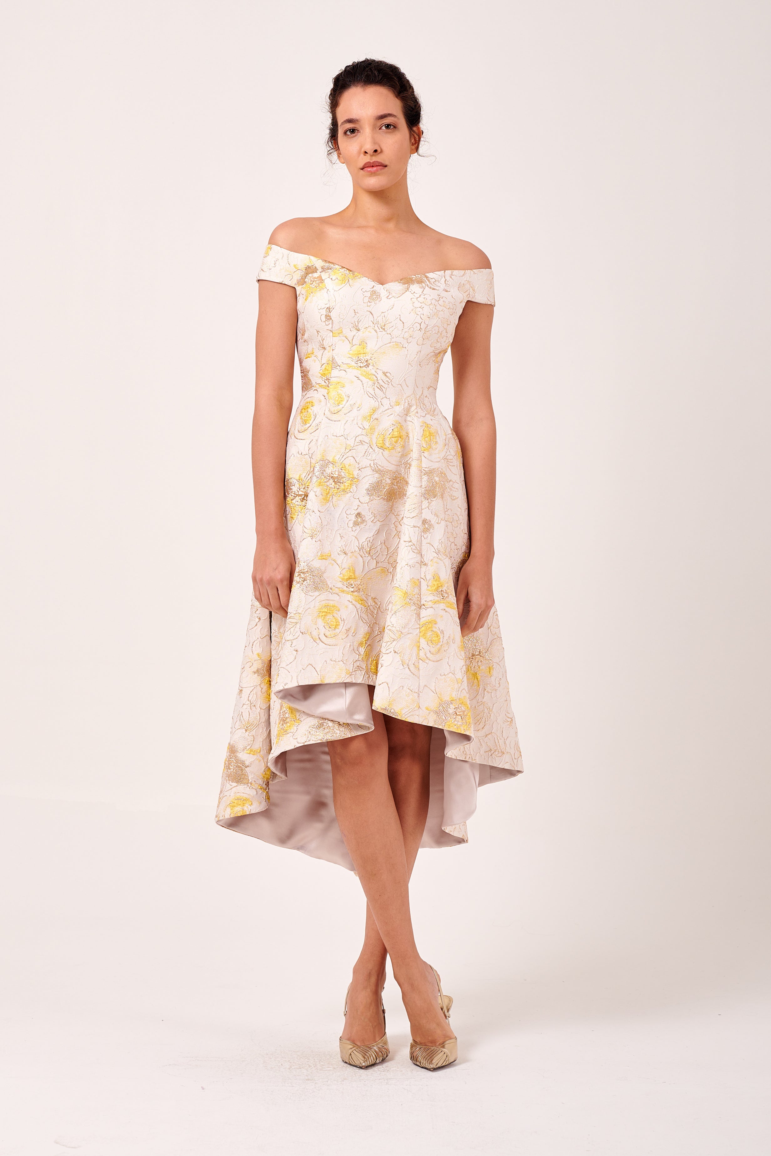 Off-The Shoulder Floral High-Low Hemline Detail Dress Black Off-The Shoulder Floral High-Low Hemline Detail Dress Black