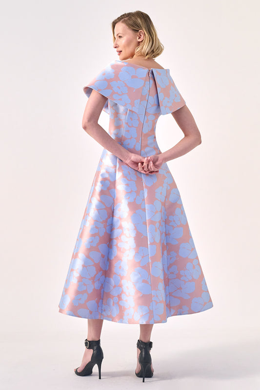 Graceful Glamour: The Statement Collar Midi Dress