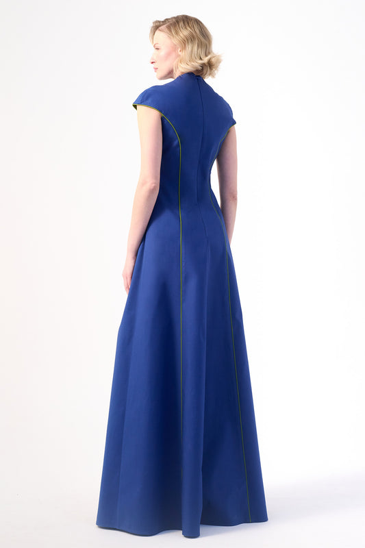 Piping Detailed Double-Side Cotoon Gown