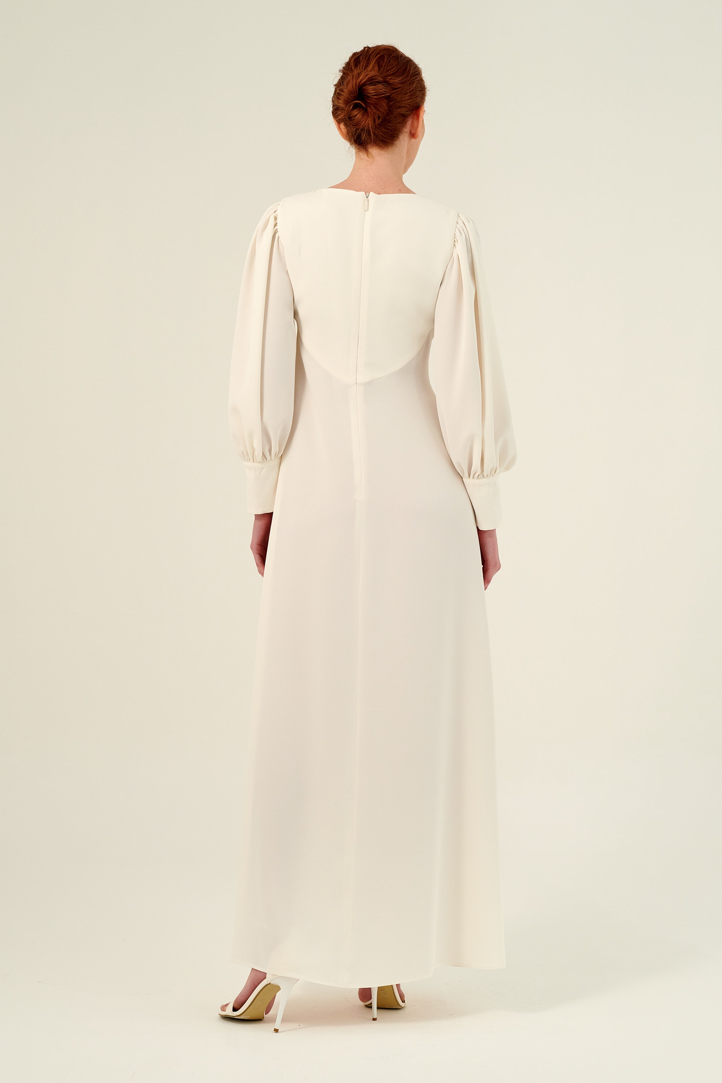 Square Neckline Puffy Long Sleeve Functional Cape Detail Long Dress – John Paul Ataker Square Neckline Puffy Long Sleeve Functional Cape Detail Long Dress – John Paul Ataker