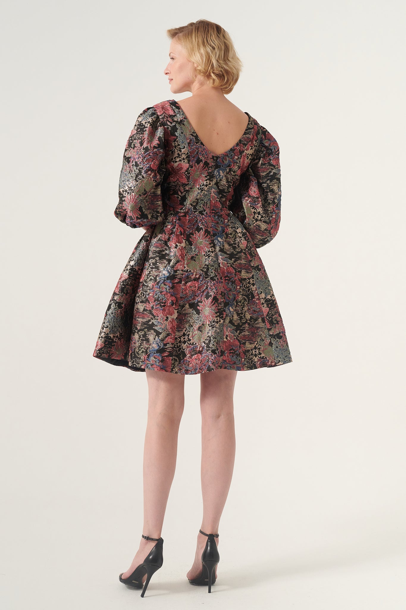 floral long sleeve square neck dress Wholesale MOQ6 Smocked Floral Square Neck Long Sleeve Midi Dress