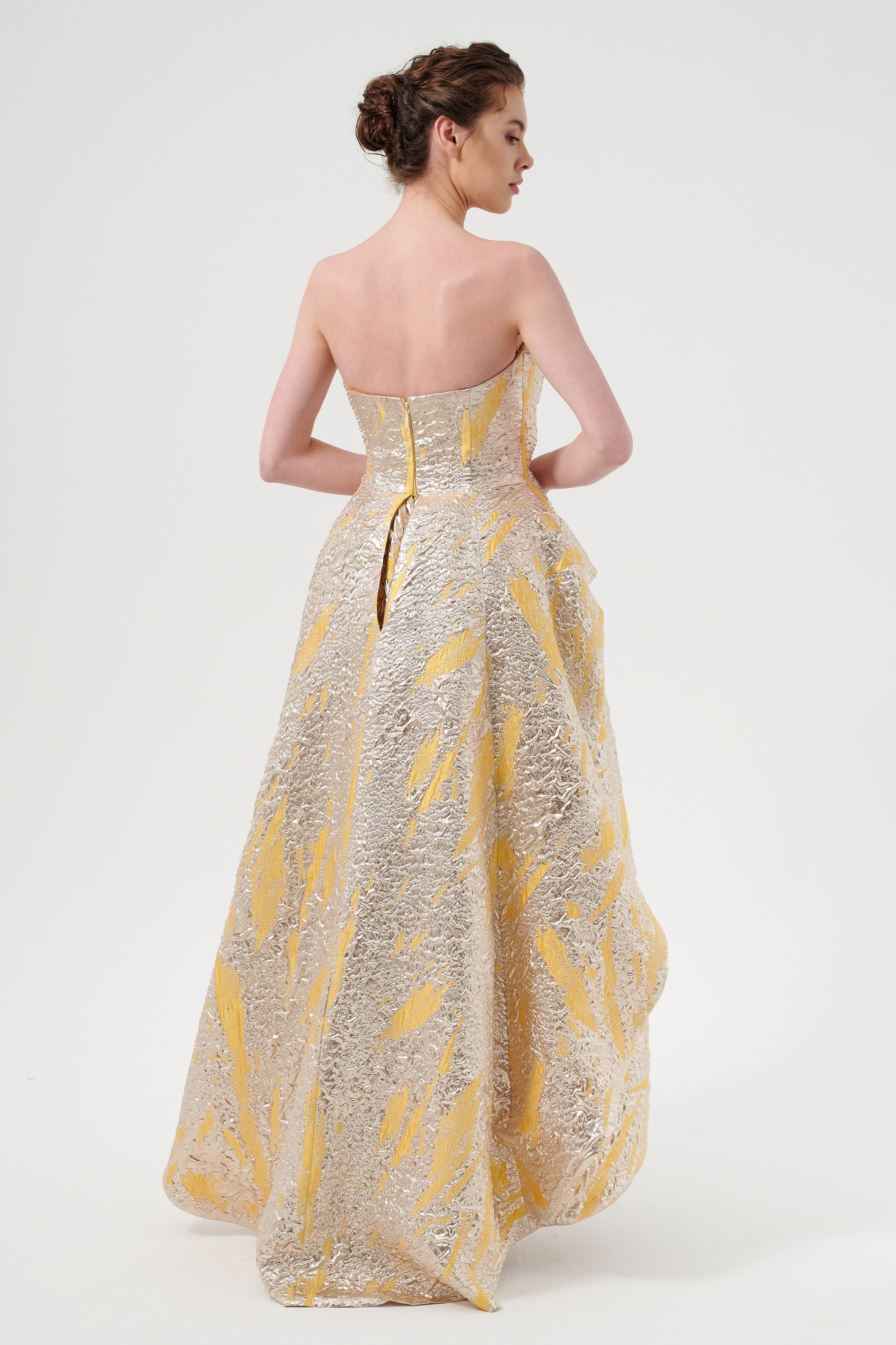 Extured Metallic Jacquard Strapless Neckline, And Layered Fluffy High- John Paul Ataker Extured Metallic Jacquard Strapless Neckline, And Layered Fluffy High- John Paul Ataker