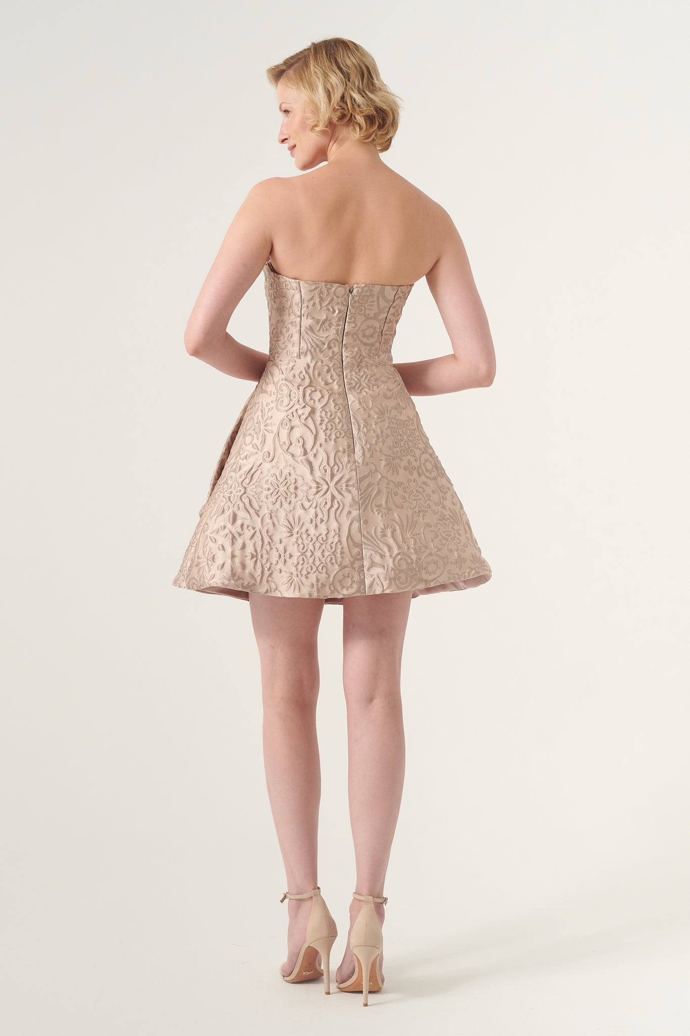 Strapless mini puffy brocade dress Mustard Strapless mini puffy brocade dress Mustard