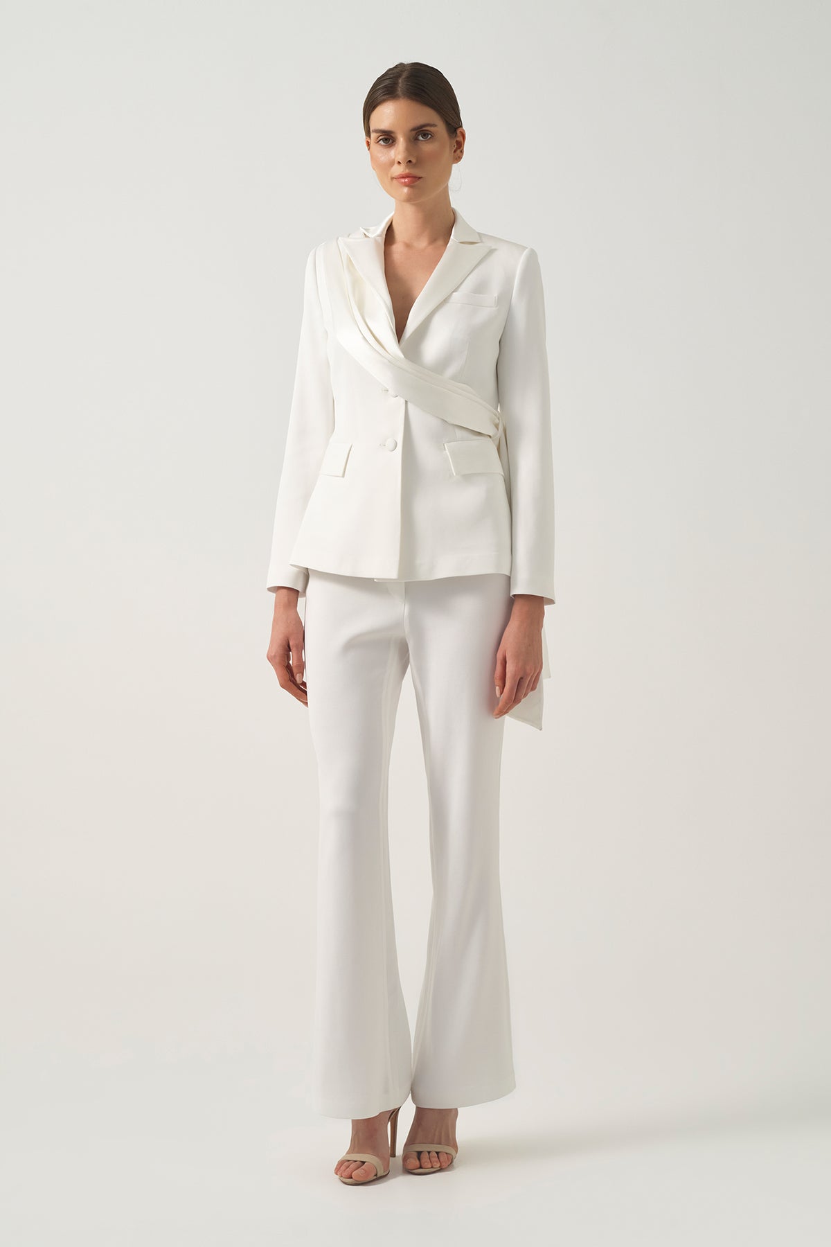 Shawl-Detail Jacket With High-Waisted Subtle Flared Trousers