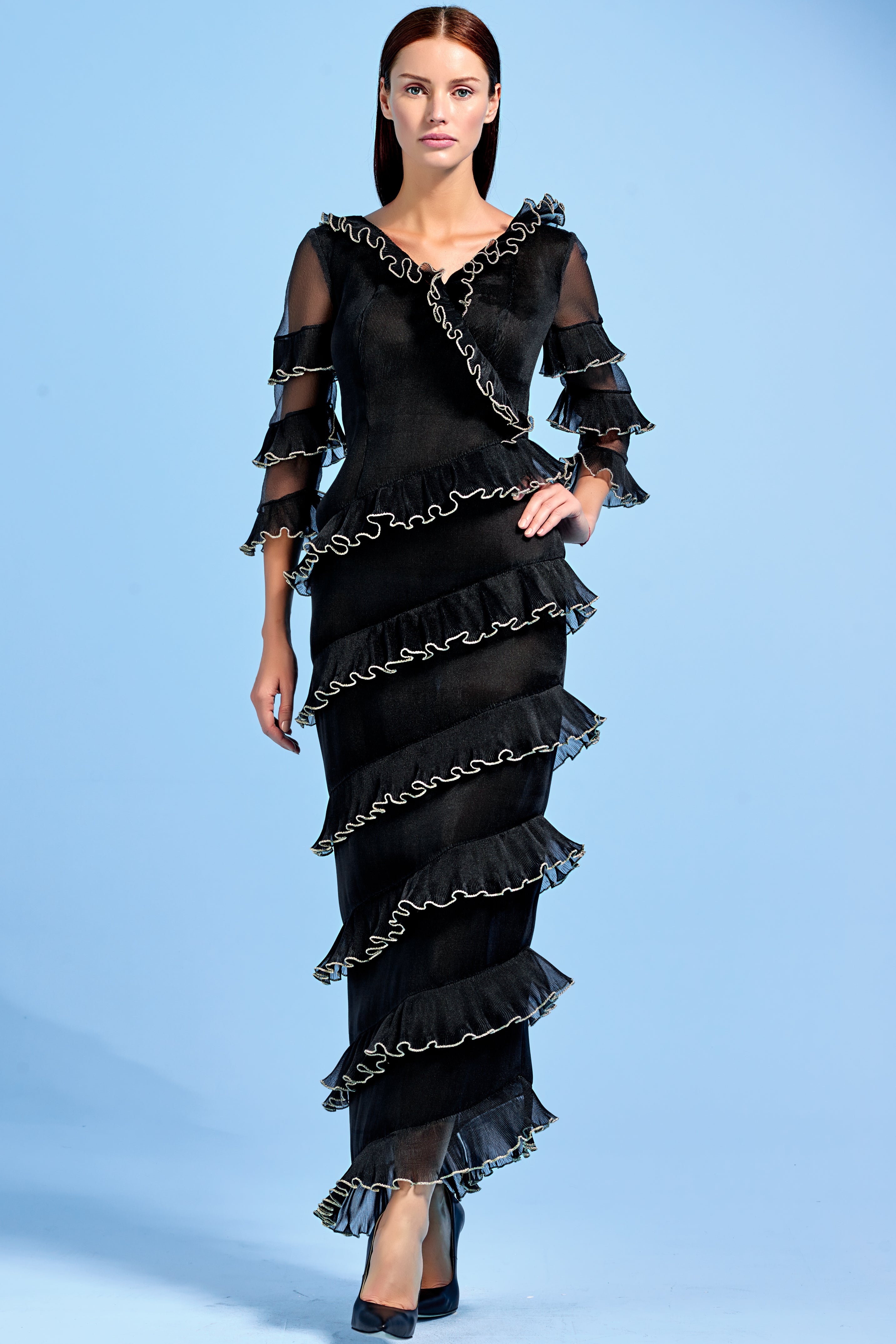 Pleated Organza Long Dress with Metallic Yarn Detail