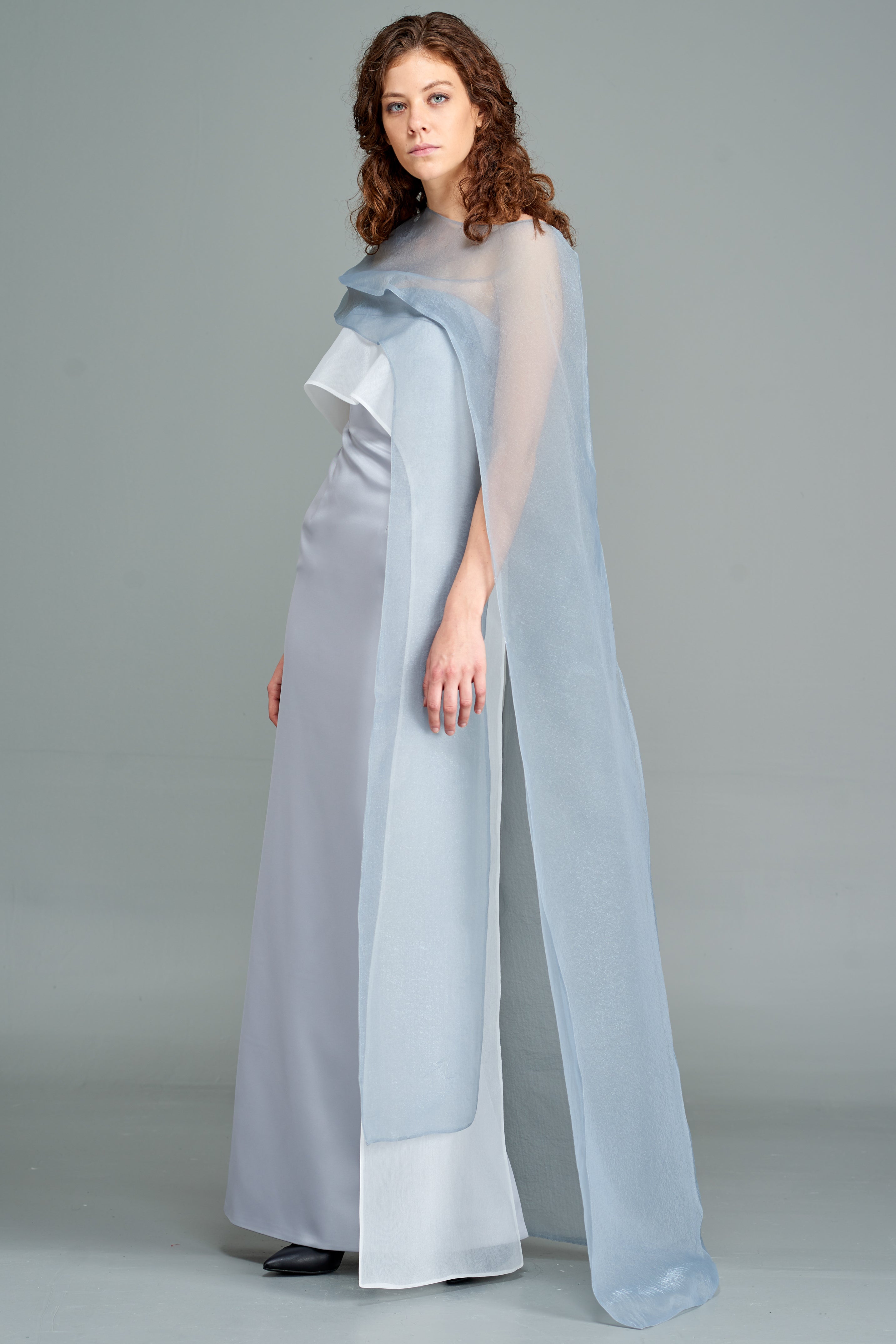 Organza Cape Detailed Gown John Paul Ataker Organza Cape Detailed Gown John Paul Ataker