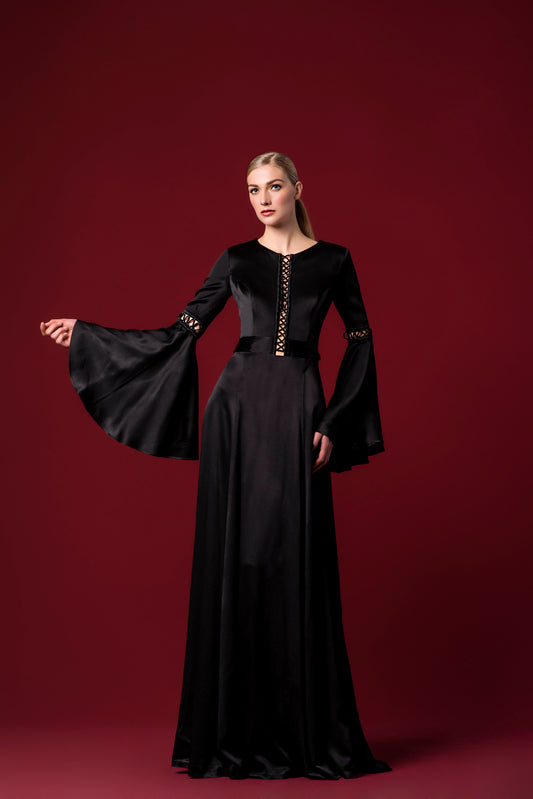 Lace-Up Detailed Strect Satin Viscose Gown