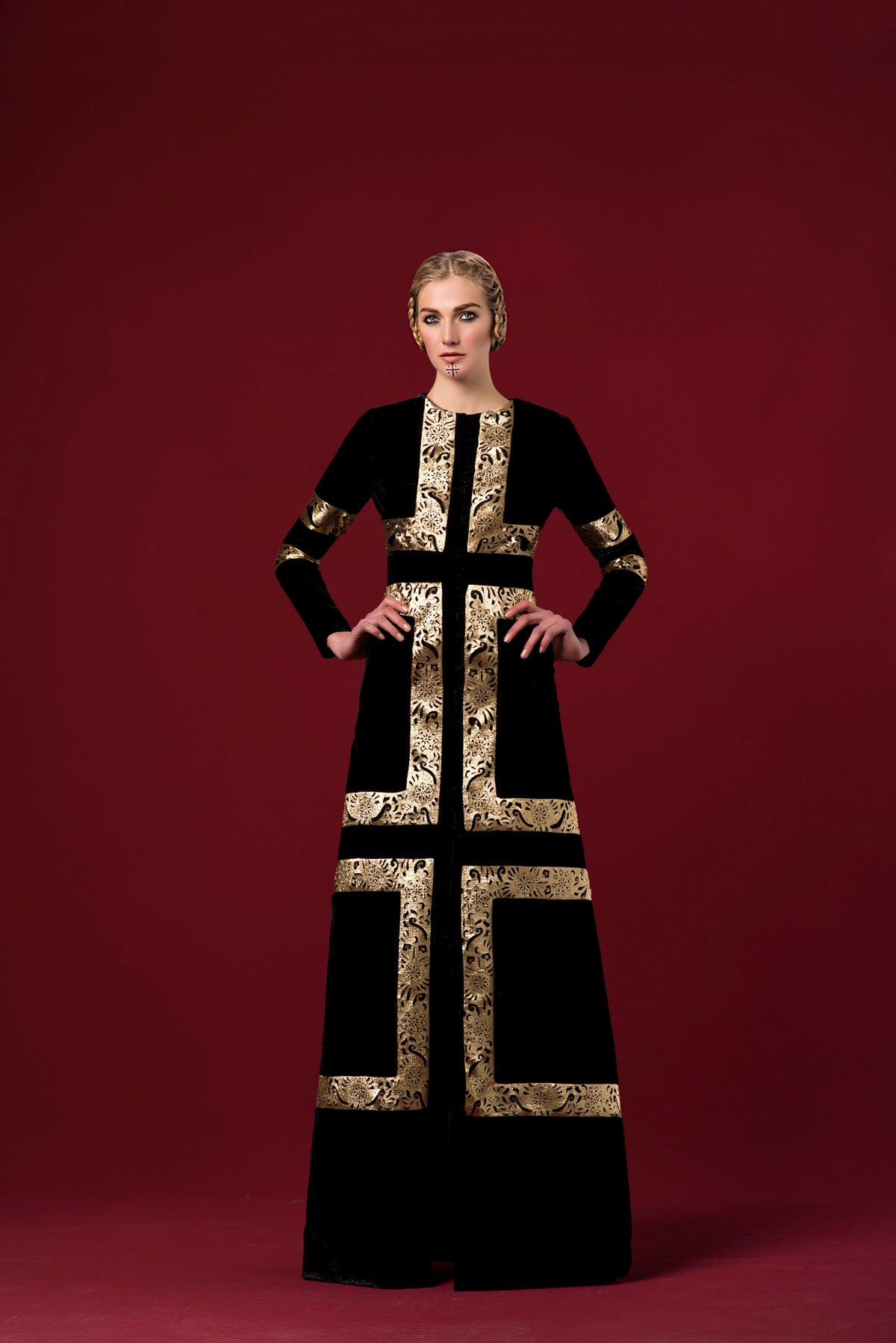Metallic Lazer-Cut Panelled Shinny Velvet Long Jacket