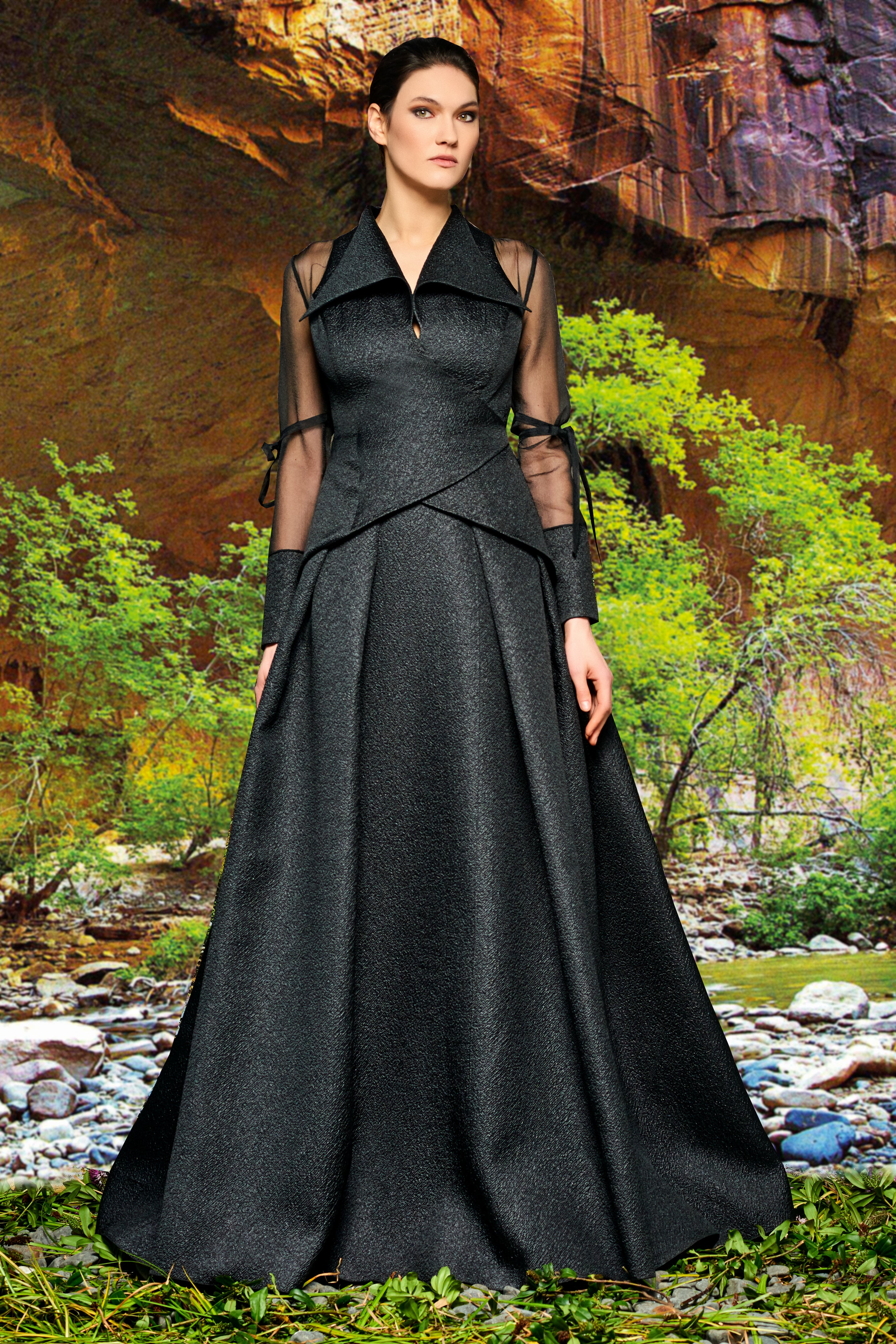 Organza Sleeve Detailed Metallic Crinkle Jacquard Dress