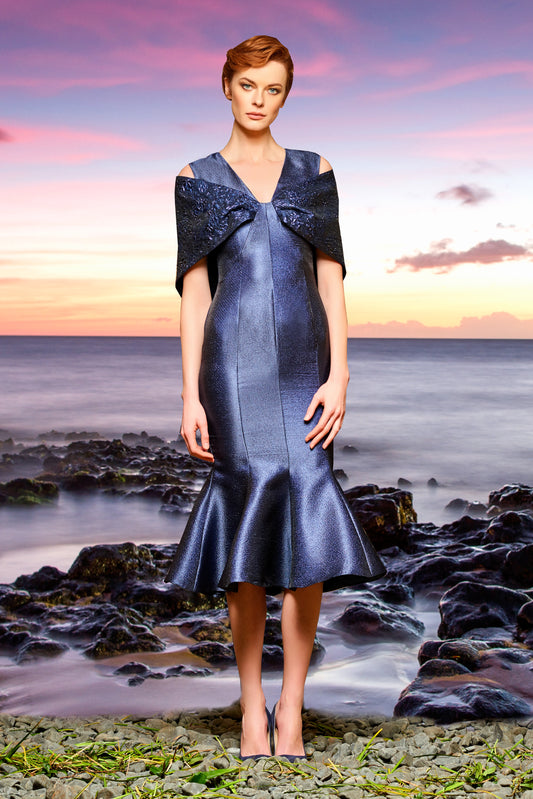 Flowered Jacquard Cape Sleeve Metallic Jacquard Midi Dress