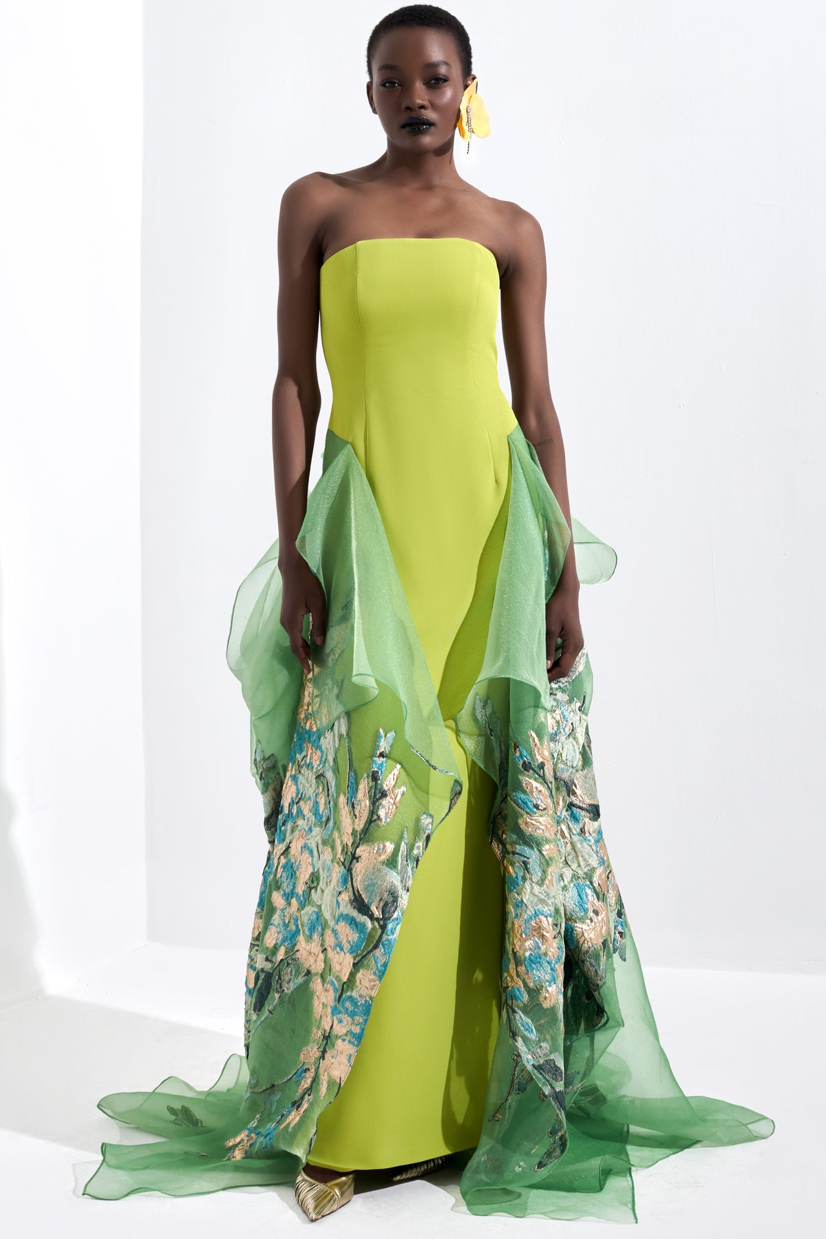 Metallic Floral Jacquard Train Gown – John Paul Ataker