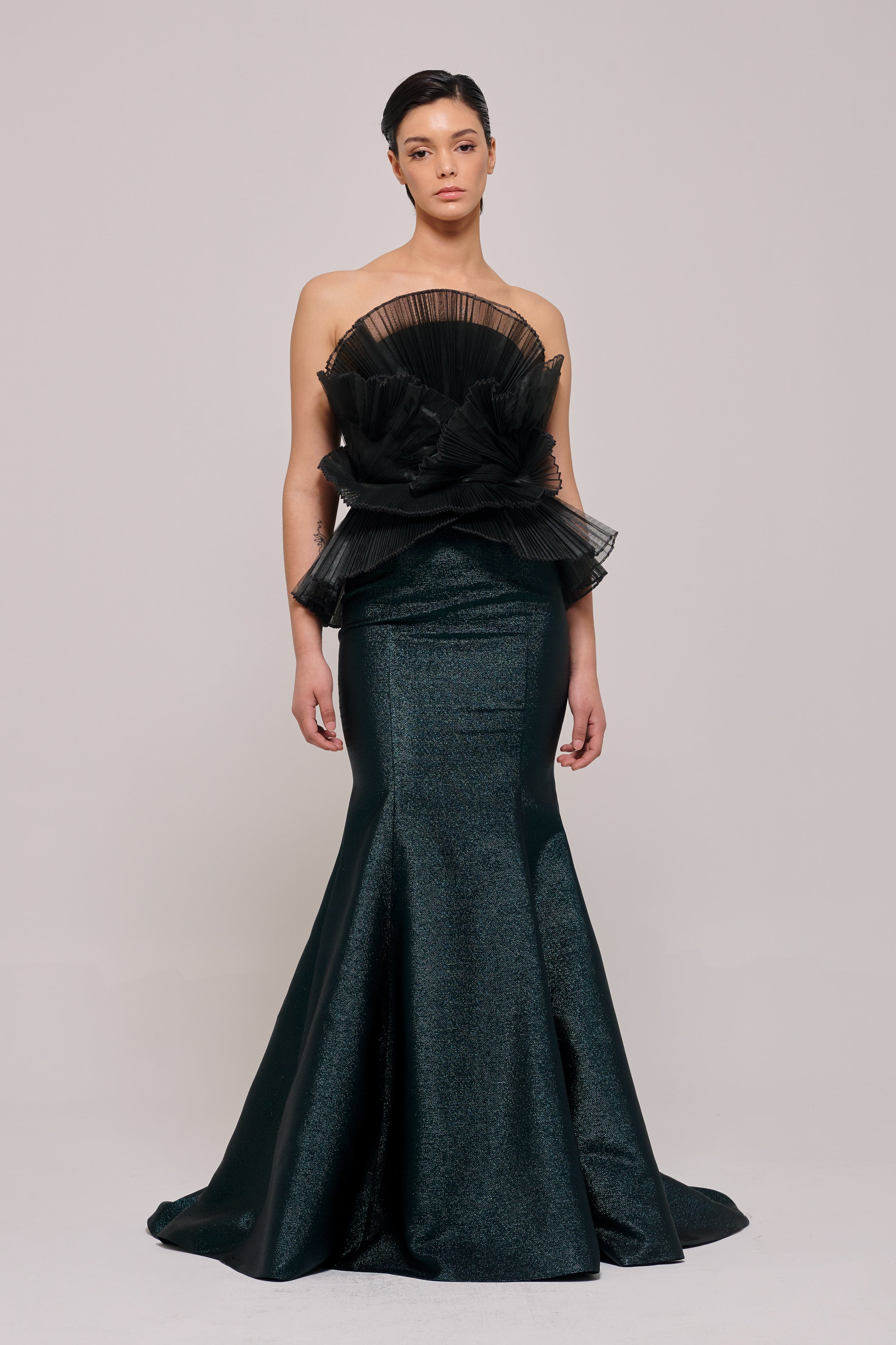 Strapless Ruffle Detailed Long Mermaid Gown