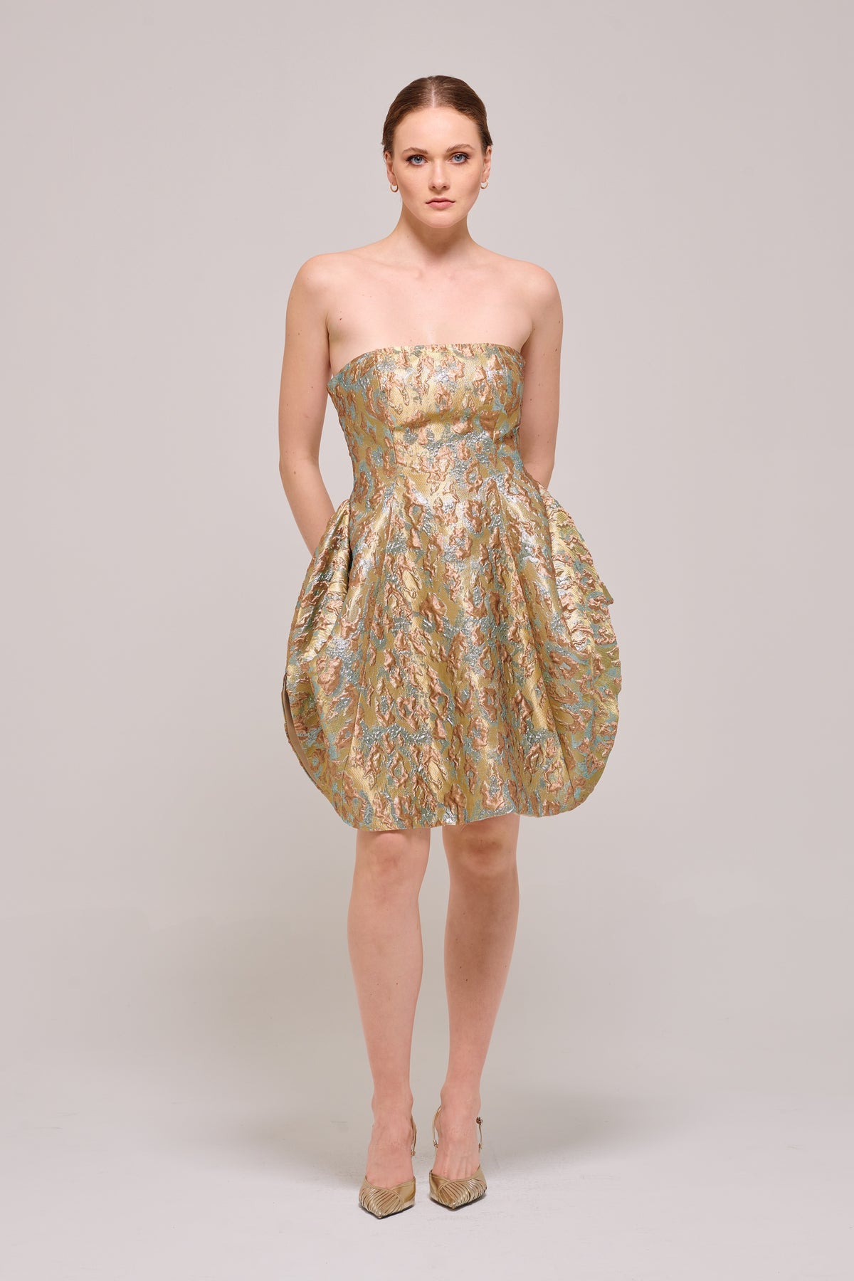 Strapless Neckline Bubble Skirt Detail Mini Cocktail Dress
