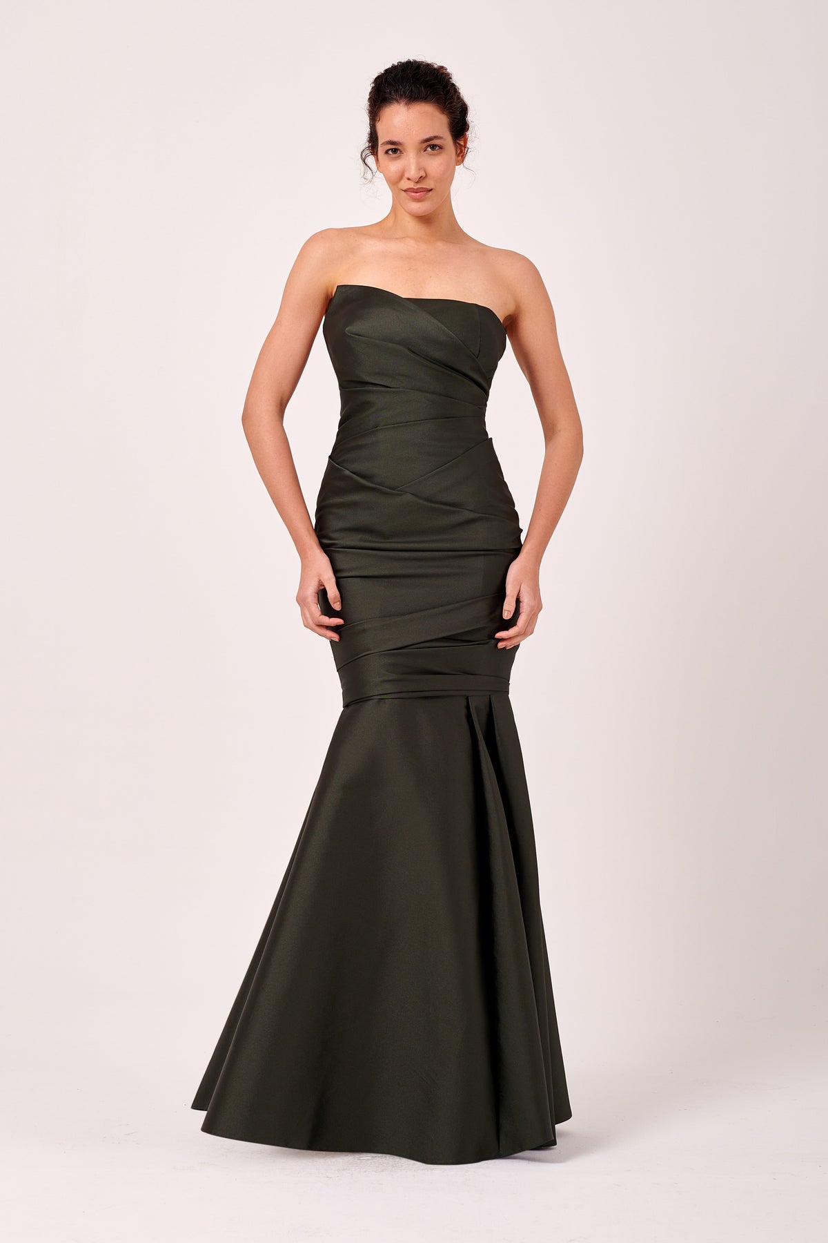 Ruched Bodice Detail Strapless Long Mermaid Gown
