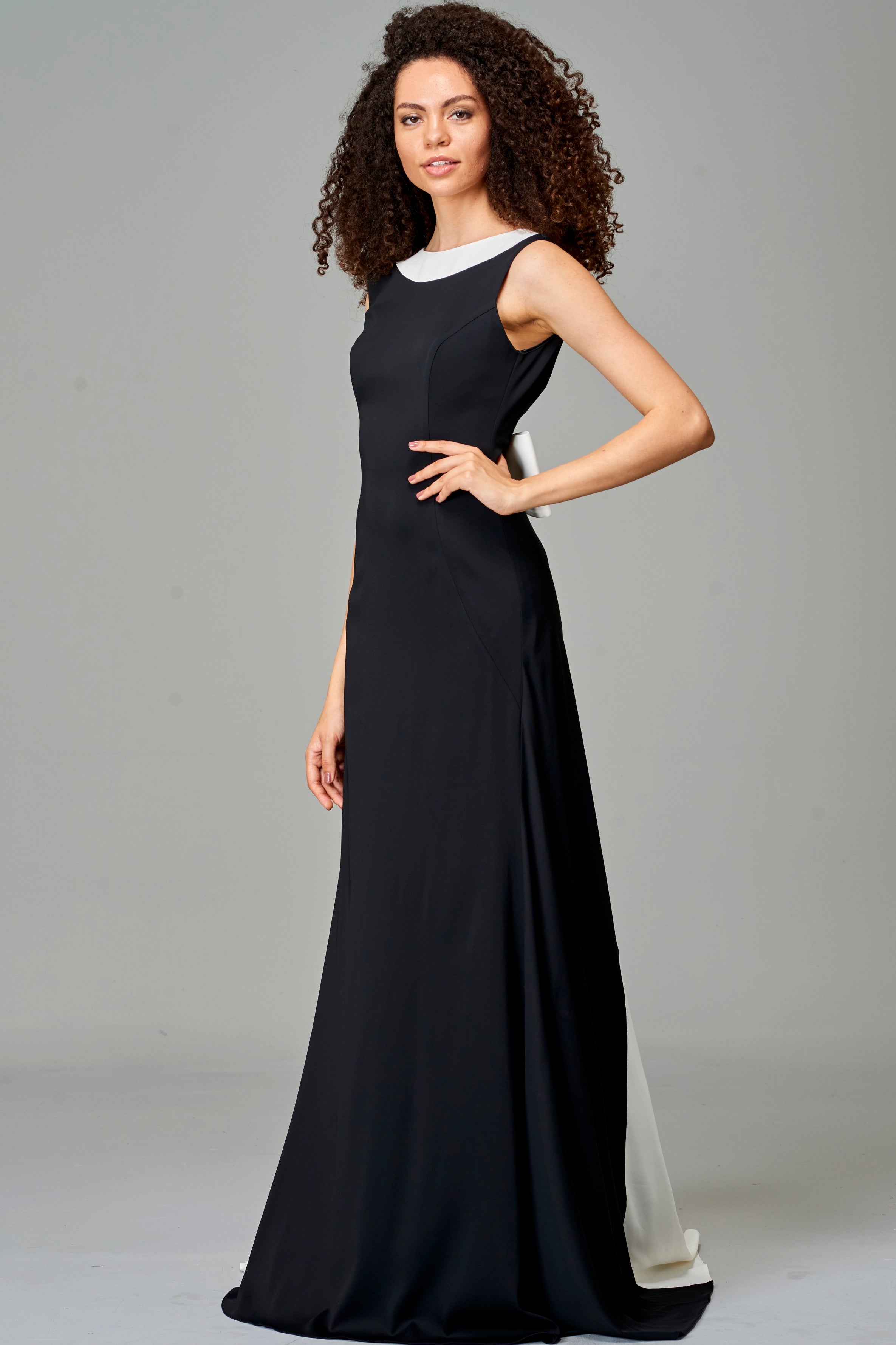 Open Back Detailed Stretch Satin Viscose Long Dress